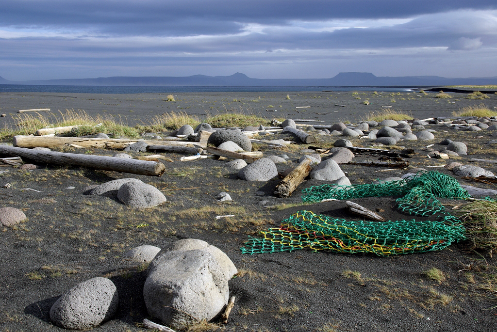 Filets de pêches perdus aux confins de l'océan Arctique