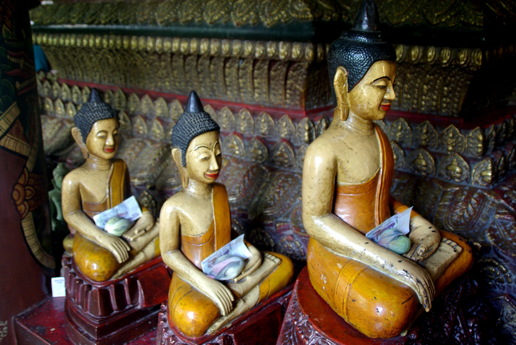 Dans un des nombreux temples de la capitale, Cambodge