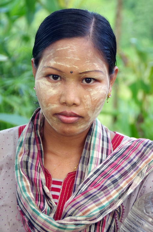 Femme d'origine birmane - Bangladesh