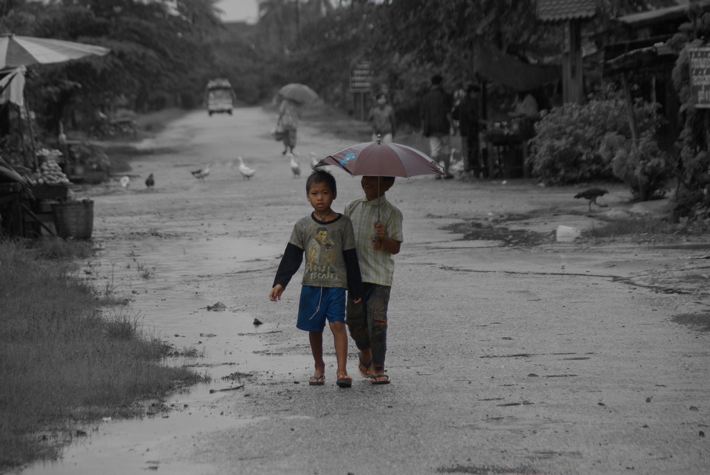 Sous la pluie, Laos