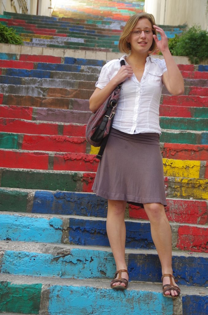 Les escaliers colorés sont un des aspects les plus connus de la ville